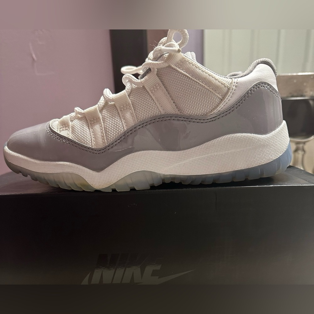 Boys size 2 Retro Jordan 11’s